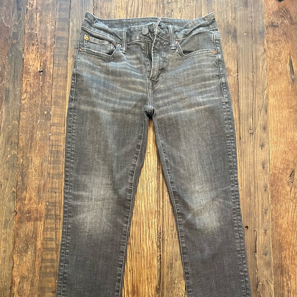 Men’s American Eagle Gray Jeans 28x28